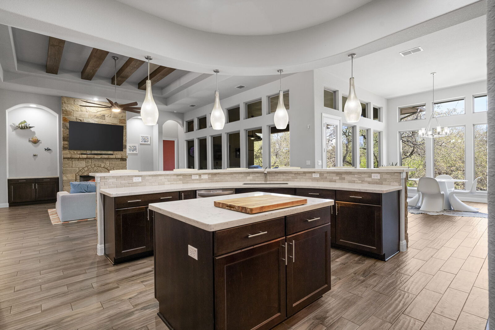 Property Photo:  9709 Avion Cove  TX 78620 