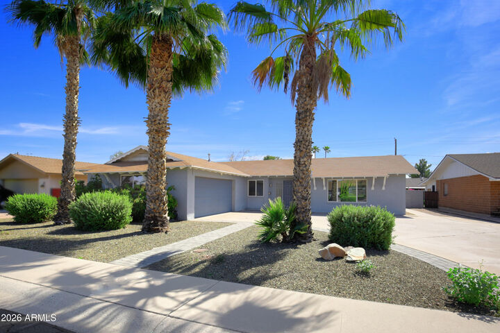 Property Photo:  8731 E Jackrabbit Road  AZ 85250 