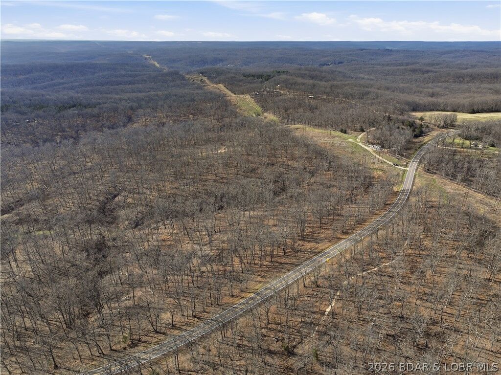 Property Photo:  27090 T Highway  MO 65078 