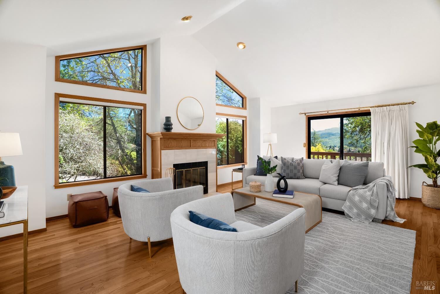 Property Photo:  1835 San Ramon Way  CA 95409 