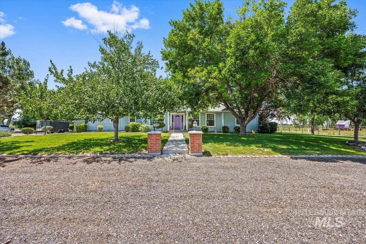 Property Photo: 7425 Robinson Rd ID 83634