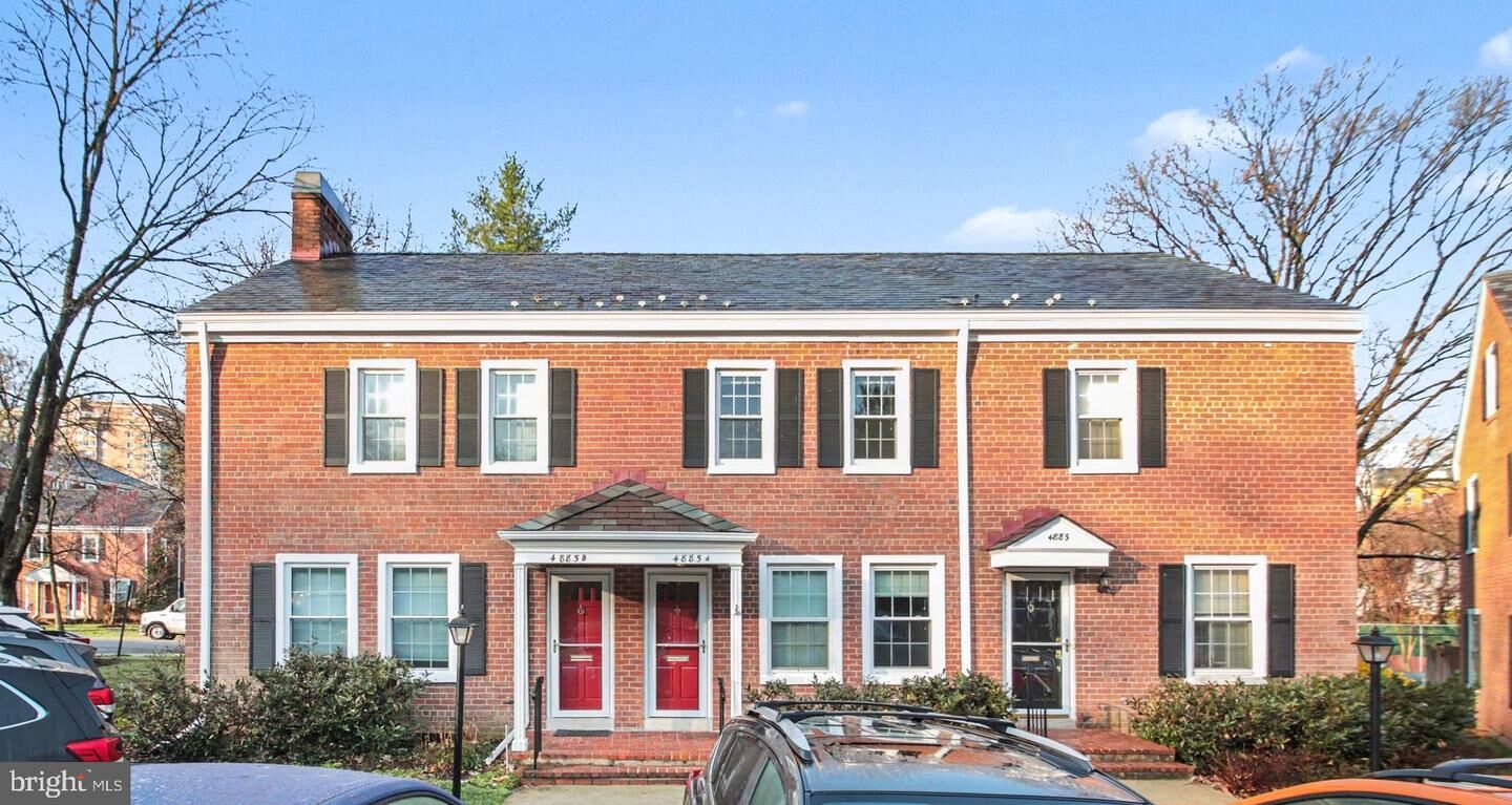 Property Photo: 4885 28th Street S B VA 22206