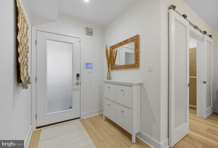Property Photo:  2812 13th Street NW 1  DC 20009 