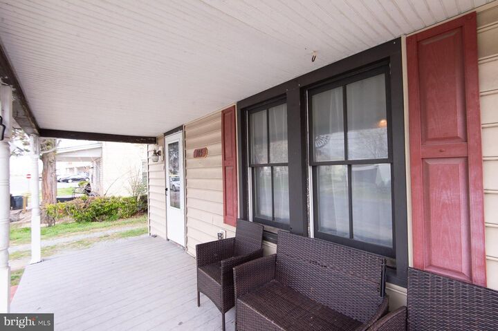 Property Photo:  105 Center Street  MD 21643 
