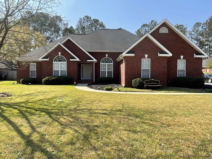 Property Photo:  109 Ellice Court  GA 31088 