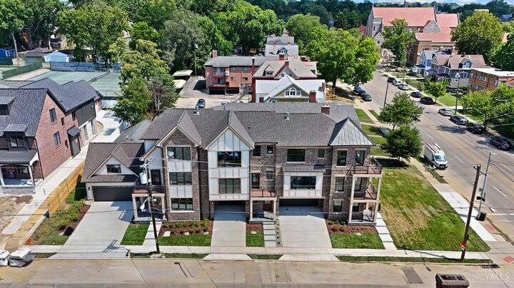 Property Photo:  2800 Erie Avenue  OH 45208 