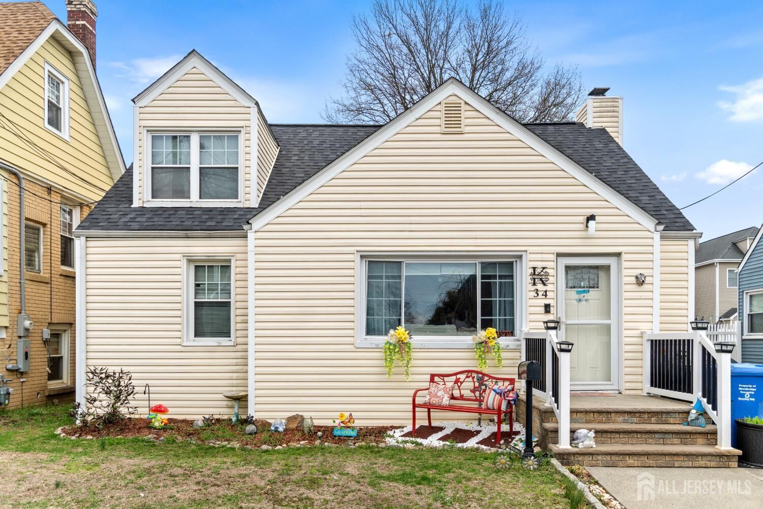 Property Photo:  34 Ling Street  NJ 08863 