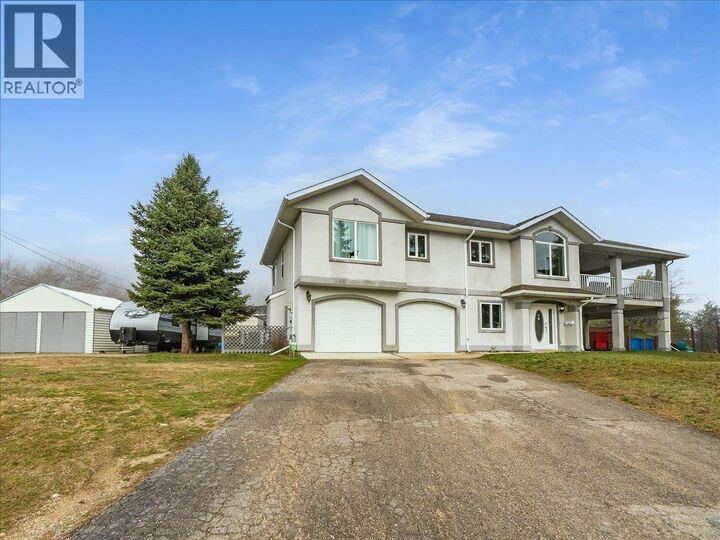Property Photo: 601 12th Avenue BC V0G 1G0