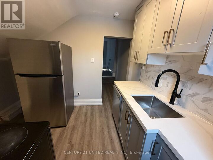 Property Photo:  468 Bolivar Street A  ON K9J 4R4 