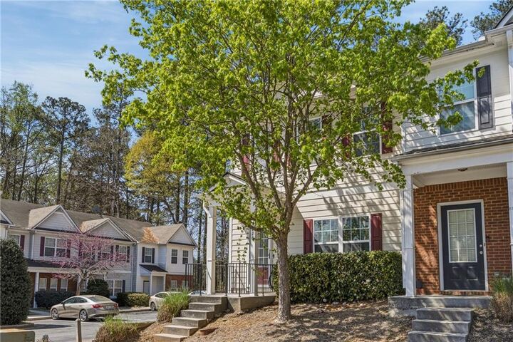 Property Photo:  6226 Flat Trace Drive  GA 30291 