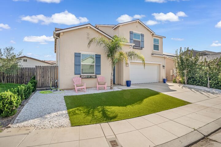Property Photo:  637 Soledad Avenue  CA 93619 