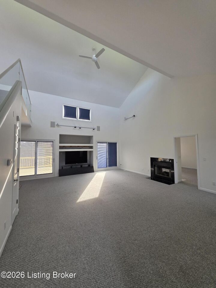 Property Photo:  2728 Taylorsville Rd  KY 40071 