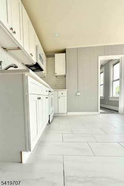 Property Photo:  500 Bond St  NJ 07206 