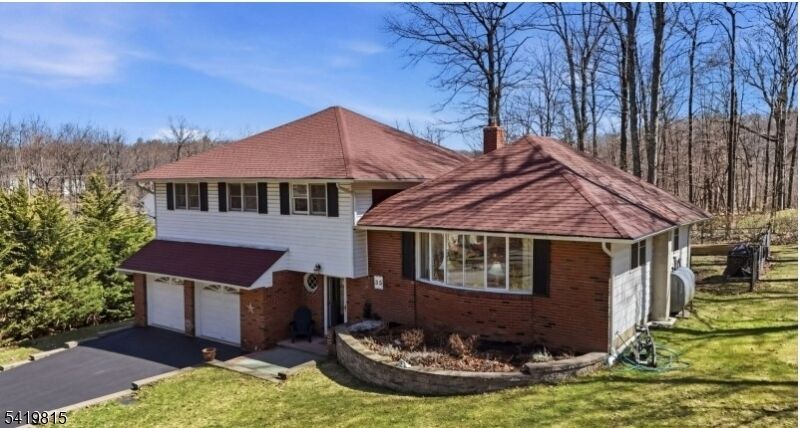 Property Photo:  36 Esther Dr  NJ 07422 