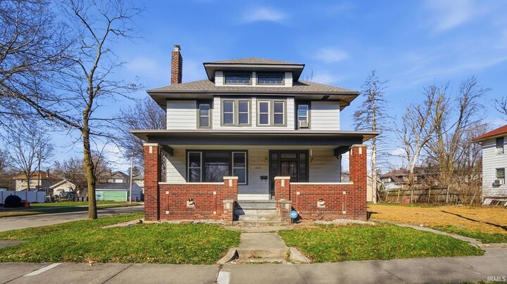 Property Photo:  3030 Central Drive  IN 46806-3825 