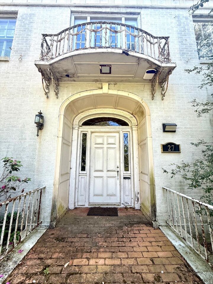 Property Photo: 27 Covington Drive TX 75602