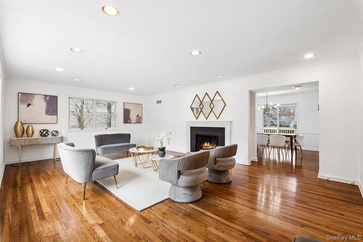 Property Photo:  168 Waverly Road  NY 10583 