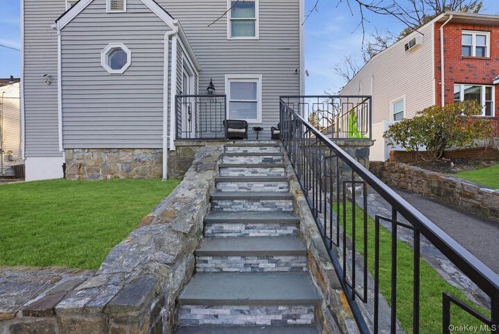 Property Photo:  115 Young Avenue  NY 10710 