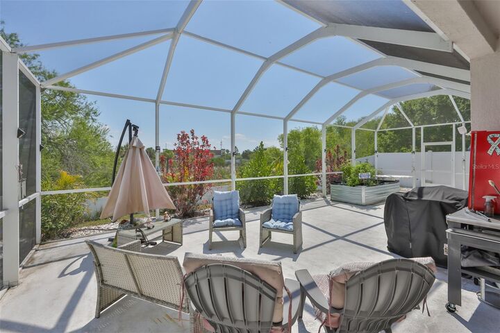 Property Photo: 5223 Clover Mist Drive FL 33572