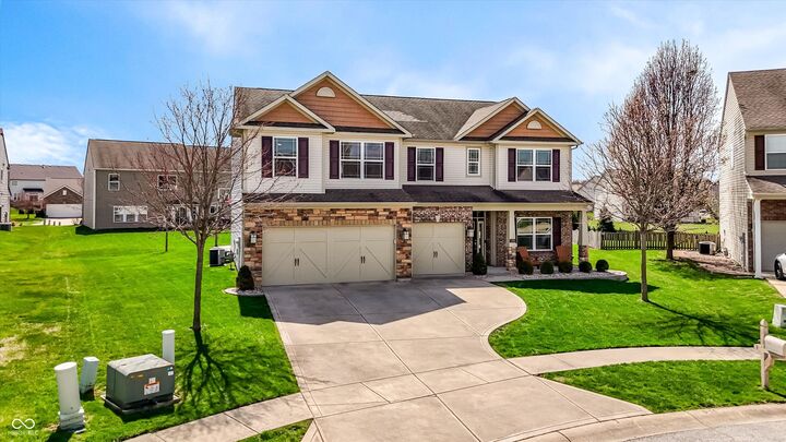 Property Photo:  1293 Blue Haven Way  IN 46143 