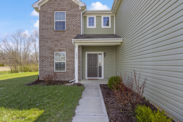 Property Photo:  1937 Abbey Lane  IN 47201 