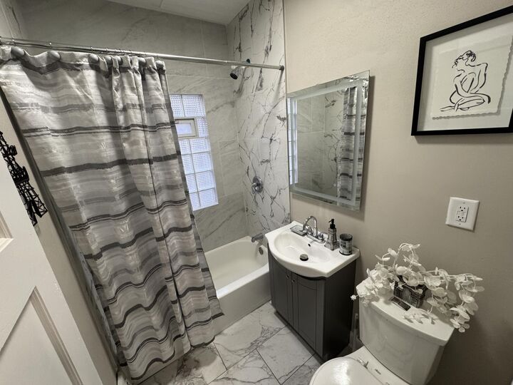 Property Photo: 3716 W Branting Ln WI 53215