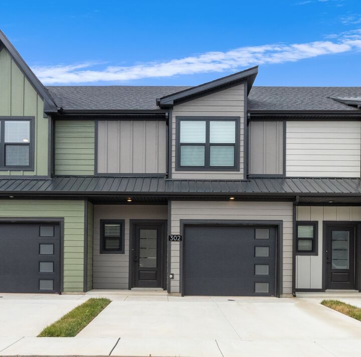 Property Photo: 302 Jonathan Wade Circle TN 37043