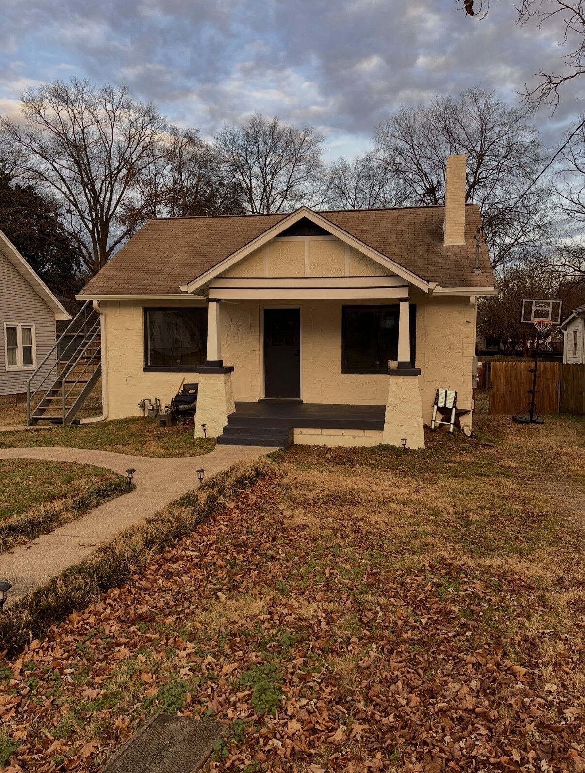 Property Photo:  817 Setliff Pl  TN 37206 