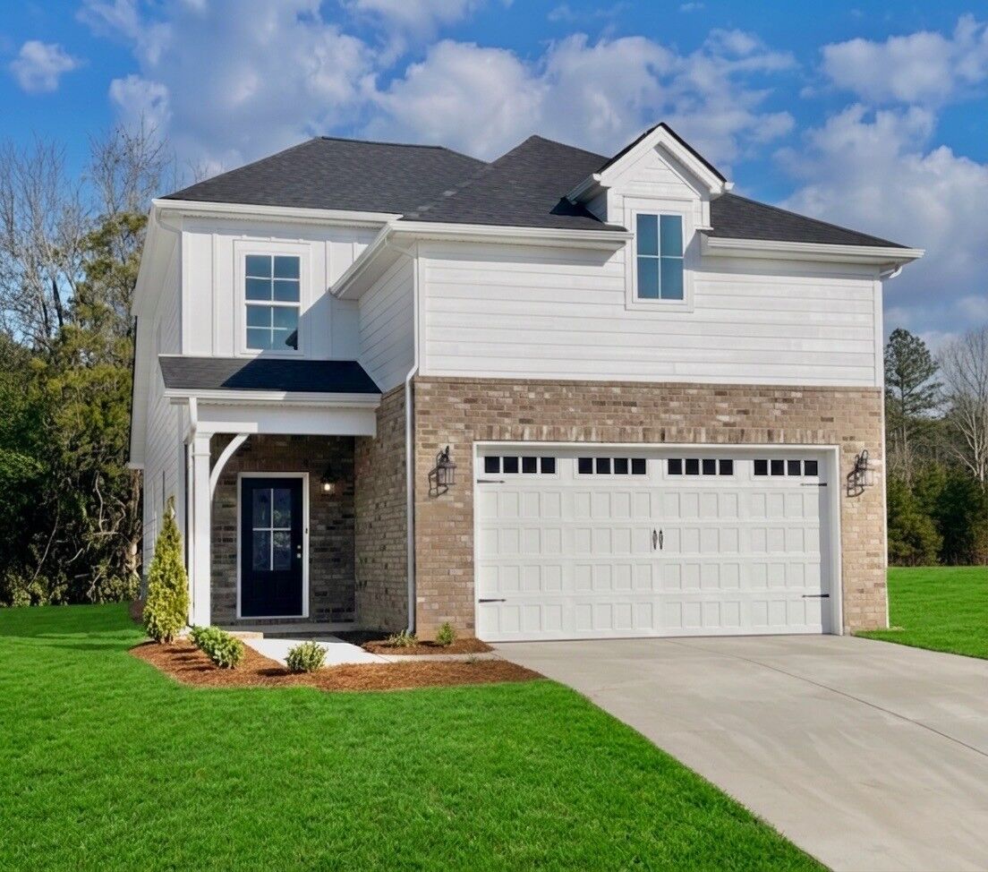 Property Photo:  2305 Barringer Ln  TN 37128 