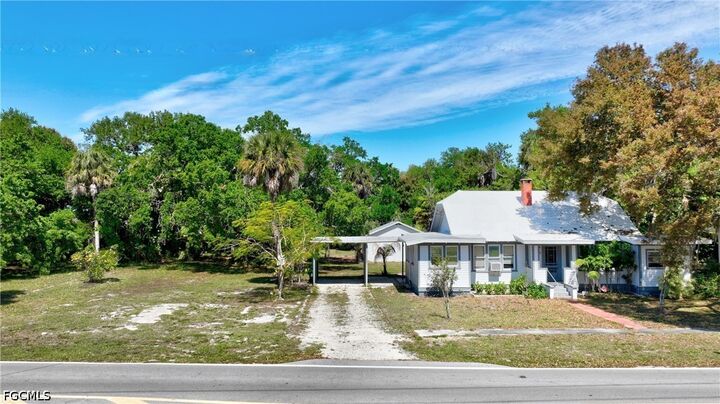 Property Photo: 3381 Edgewood Avenue FL 33916
