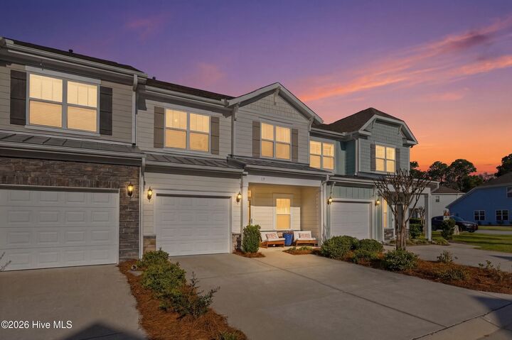 Property Photo:  117 White Stone Place  NC 28411 