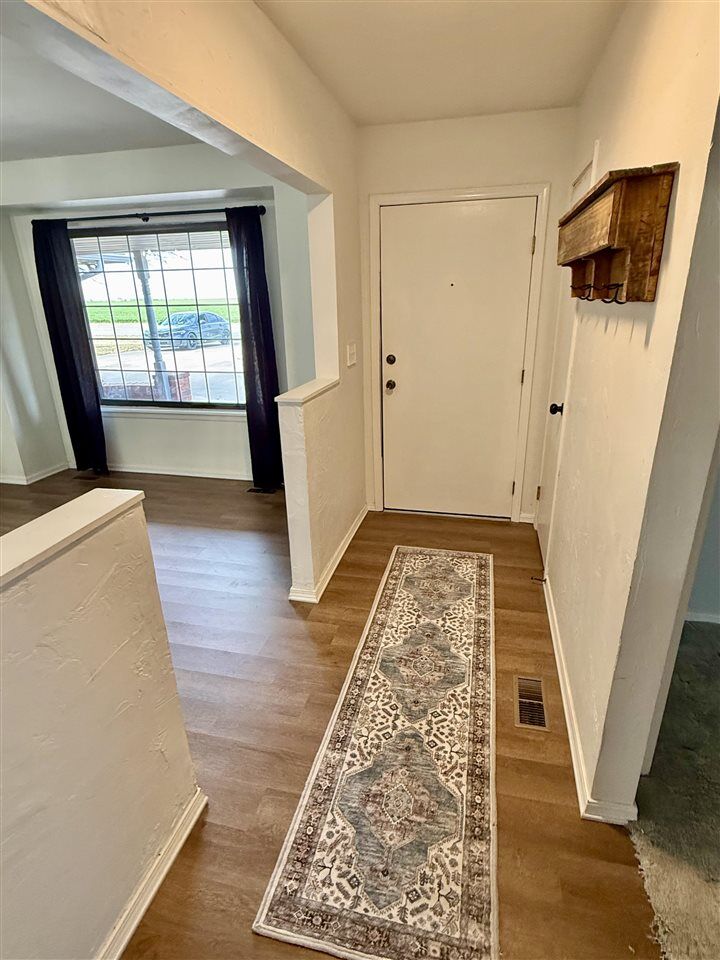 Property Photo:  1602 S 13th Street  OK 74631 