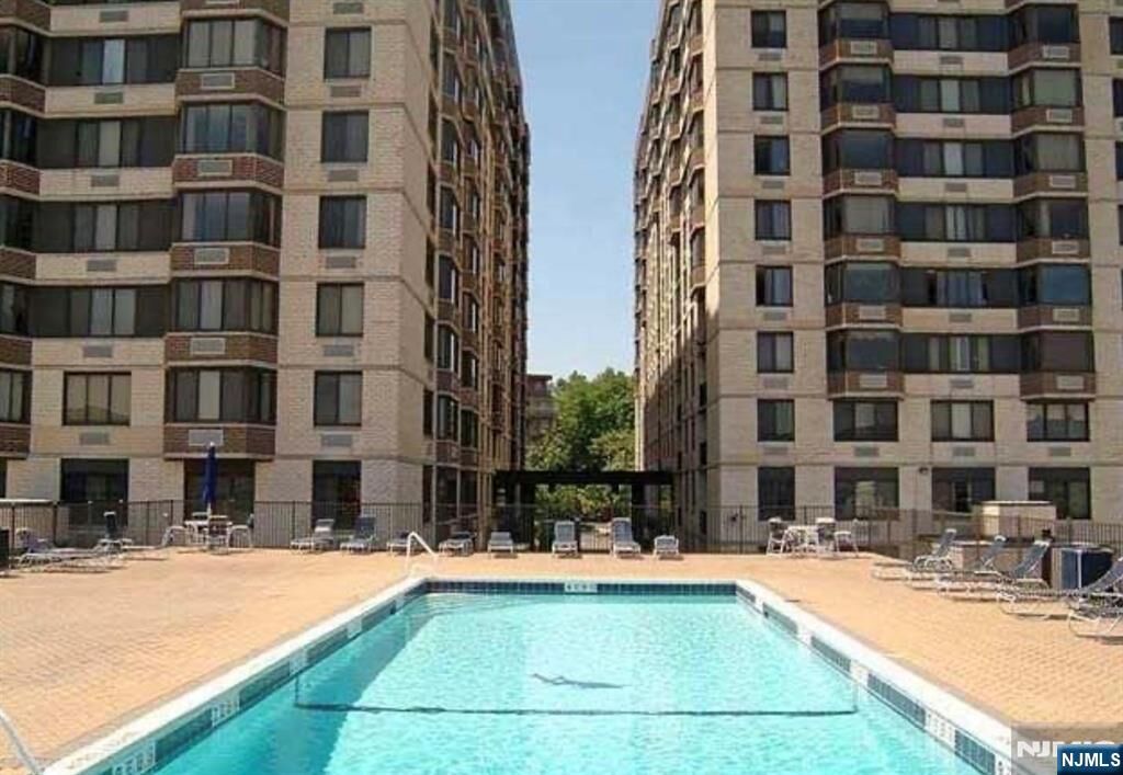 Property Photo: 326 Prospect Avenue 8E NJ 07601