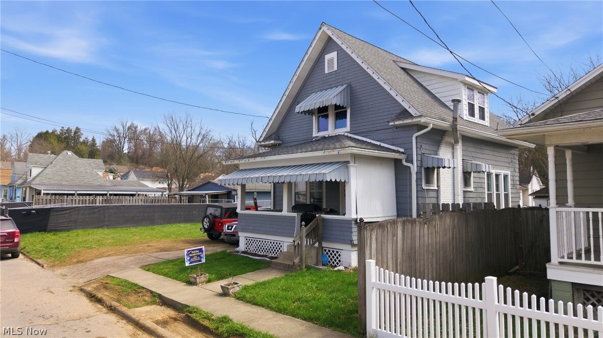 Property Photo: 2318 Clement Avenue WV 26101