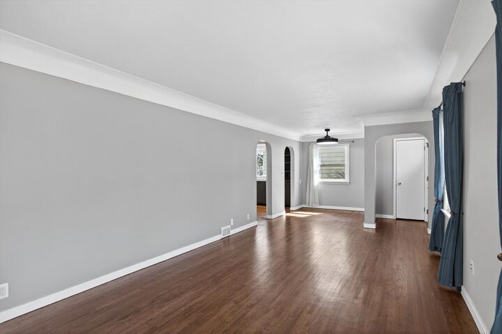 Property Photo: 2704 Zenith Avenue N MN 55422