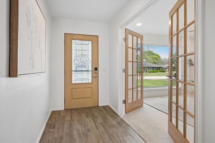 Property Photo:  2404 Kimberly Lane  TX 75075 