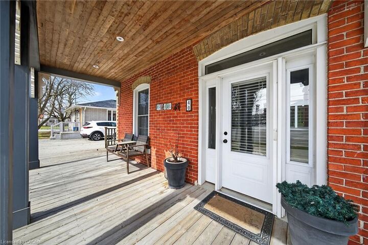 Property Photo: 40 St Andrew Street ON N0A 1N0