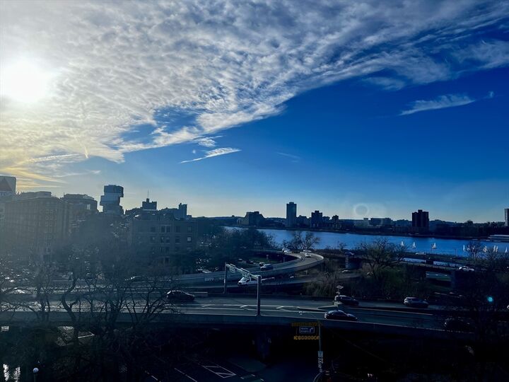 Property Photo: 4 Charlesgate E 606 MA 02215