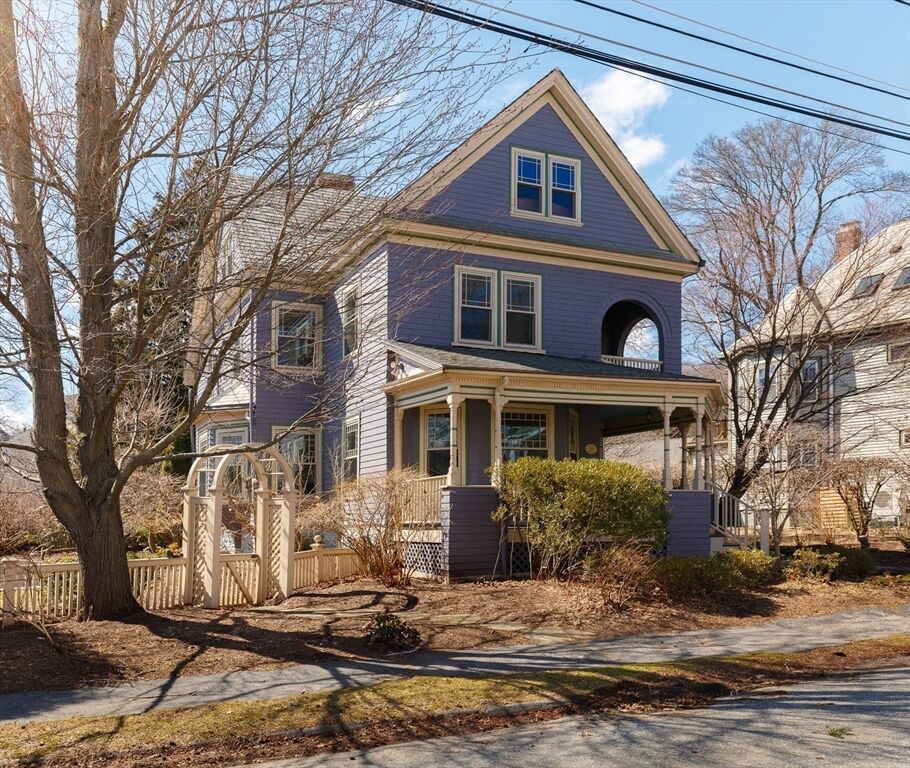 Property Photo:  40 Marion Rd  MA 02472 
