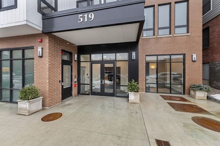 Property Photo:  519 East 2nd St 403  MA 02127 