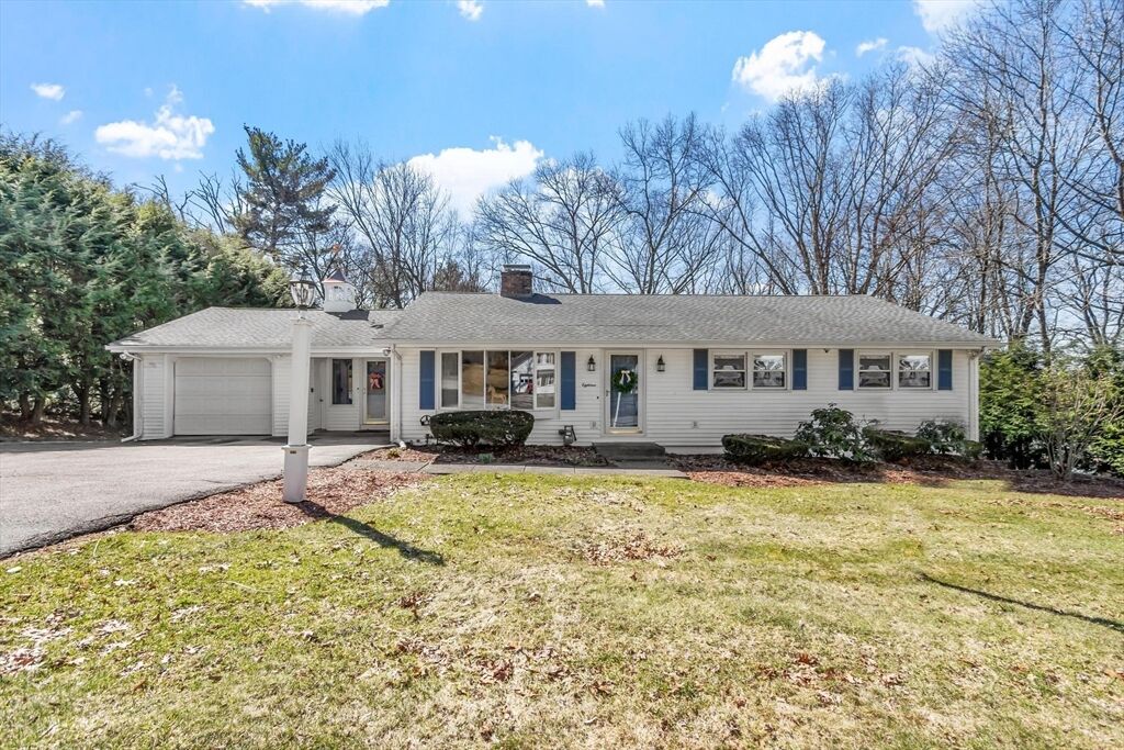 Property Photo:  18 Howe Ave  MA 01545 