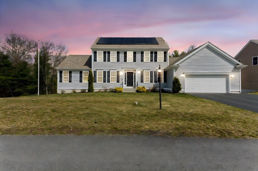 Property Photo:  55 Oldfield  Rd  MA 02324 