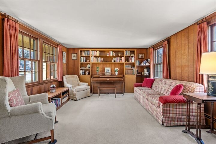 Property Photo: 107 Lockland Ave MA 01701