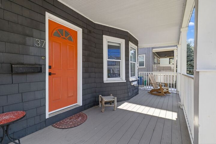 Property Photo:  37-39 Bond Street 37  MA 02145 