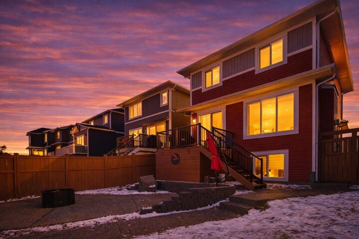 Property Photo:  96 Emberside Glen  AB T4C 2L7 