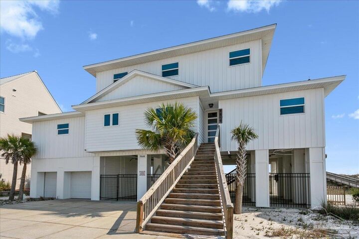 Property Photo: 7515 Gulf Blvd FL 32566