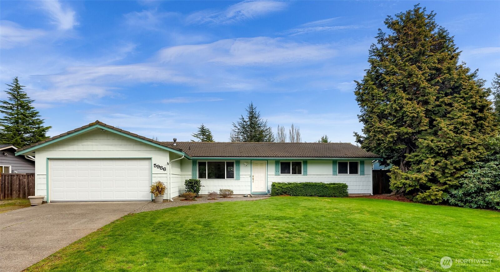 Property Photo: 5986 Paradise Dr. WA 98248