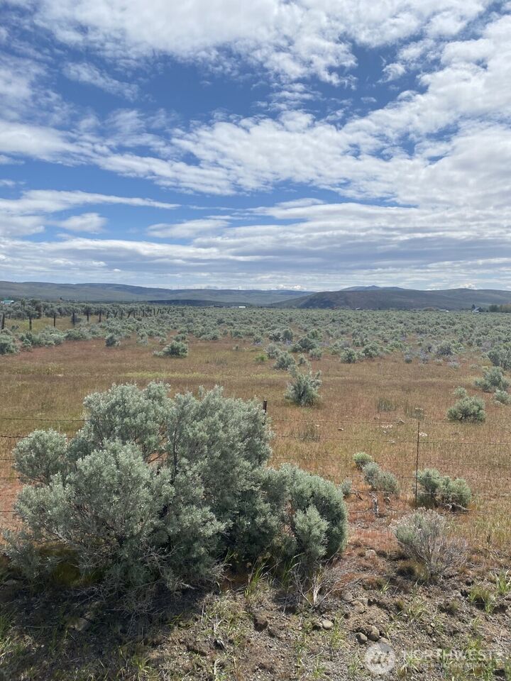 Property Photo: 3 A Lester Road WA 98926
