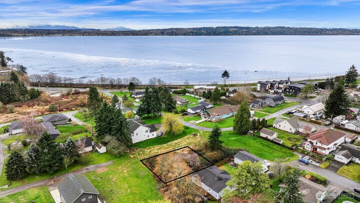 Property Photo:  944  Georgia Street  WA 98230 