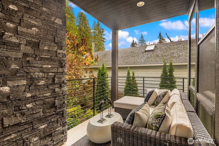 Property Photo:  7829 NE 121st Lane A  WA 98034 